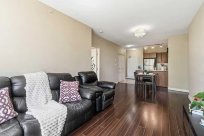 Powder Room Photo of 424 4078 Knight Street, Vancouver, BC