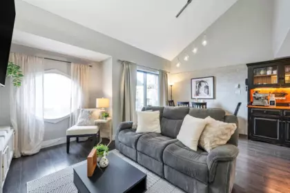 7 20229 Fraser Highway, Langley, BC, Langley — Townhouse for sale