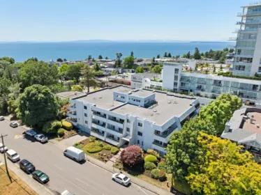 111 1341 George Street, White Rock, BC, White Rock — Apartment/Condo for sale