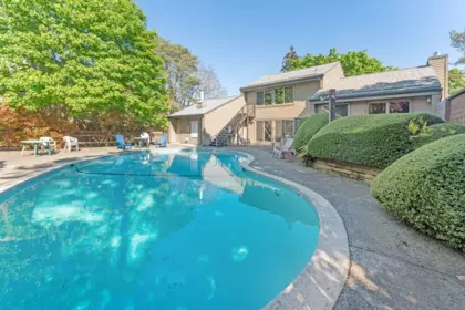 Garden / Landscaping Photo of 94 6880 Lucas Road, Richmond, BC