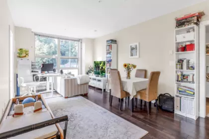204 1177 Marine Drive, North Vancouver, BC, North Vancouver — Apartment/Condo for sale
