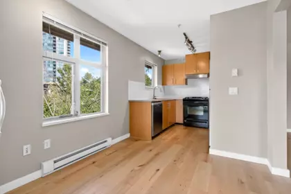 Breakfast Nook Photo of 406 500 Klahanie Drive, Port Moody, BC