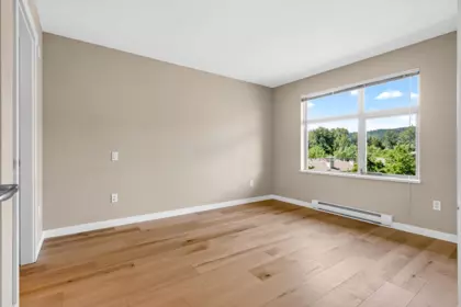 Guest Bathroom Photo of 406 500 Klahanie Drive, Port Moody, BC
