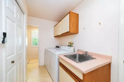 Breakfast Nook Photo of 14290 30 Avenue, Surrey, BC