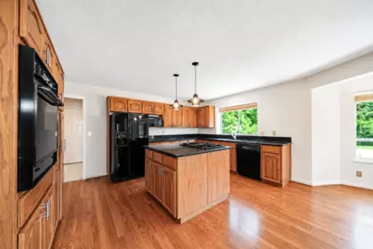 Primary Bedroom Photo of 14290 30 Avenue, Surrey, BC