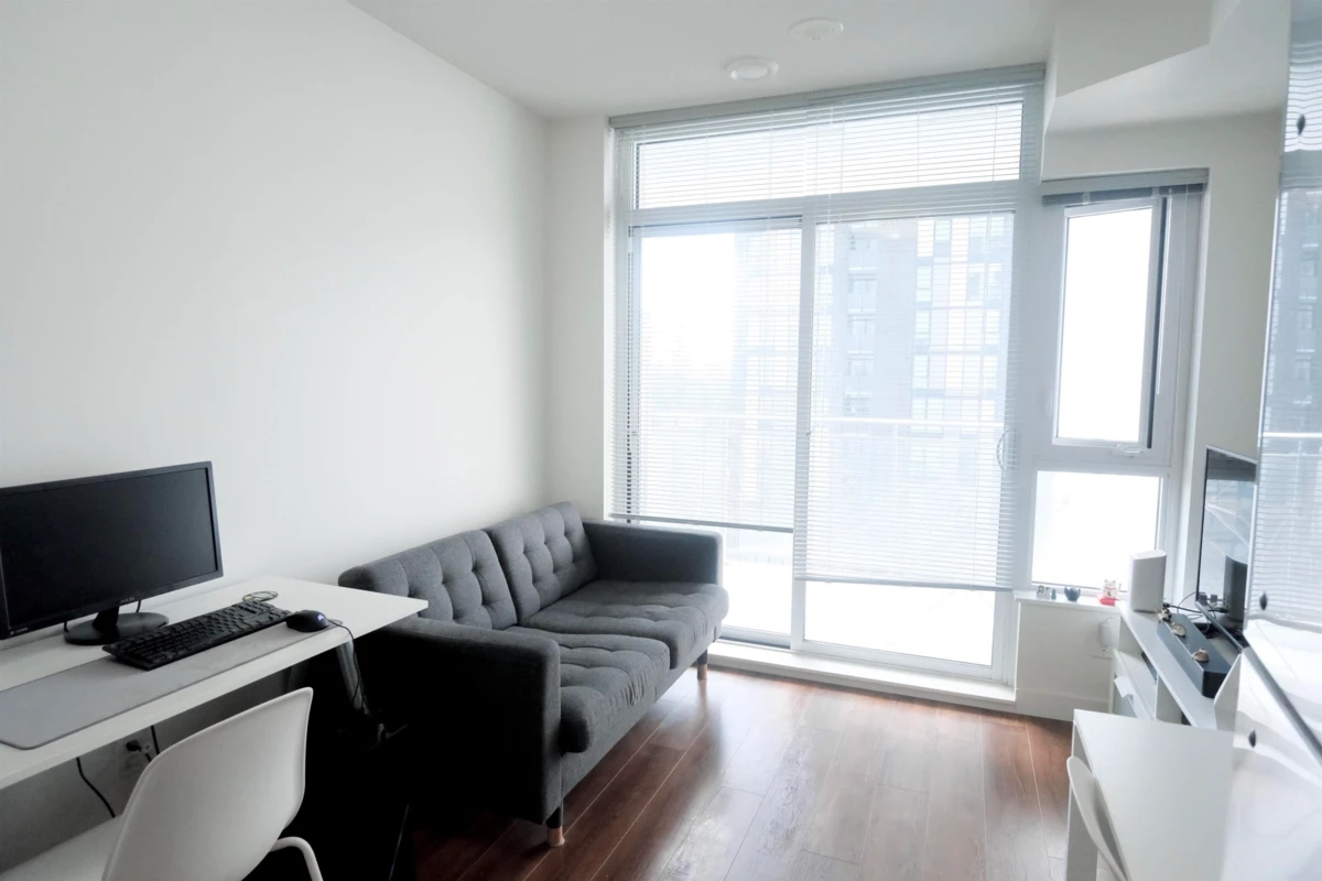 Dining Area Photo of 904 13308 Central Avenue, Surrey, BC