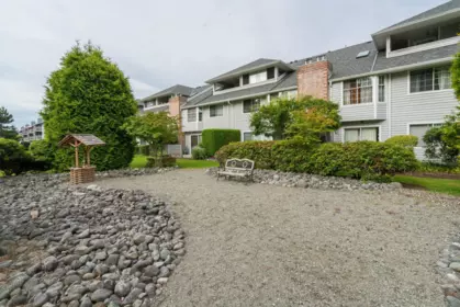Front Yard Photo of 103 11578 225 Street, Maple Ridge, BC