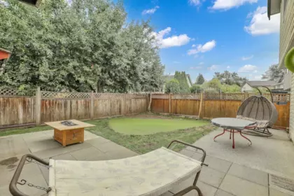 Garden / Landscaping Photo of 20140 Ashley Crescent, Maple Ridge, BC