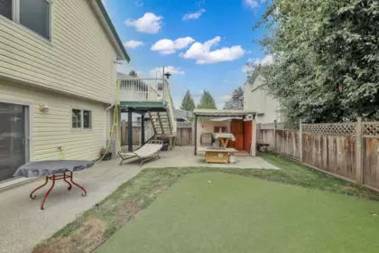 Hot Tub / Spa Photo of 20140 Ashley Crescent, Maple Ridge, BC