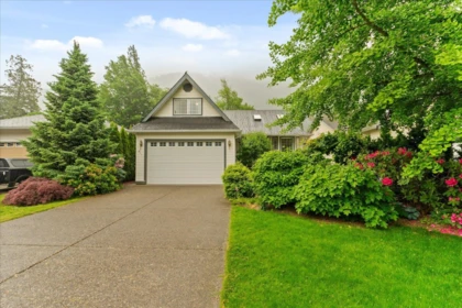 311 Miami River Drive, Harrison Hot Springs, BC, Harrison Hot Springs — Single Family Residence for sale