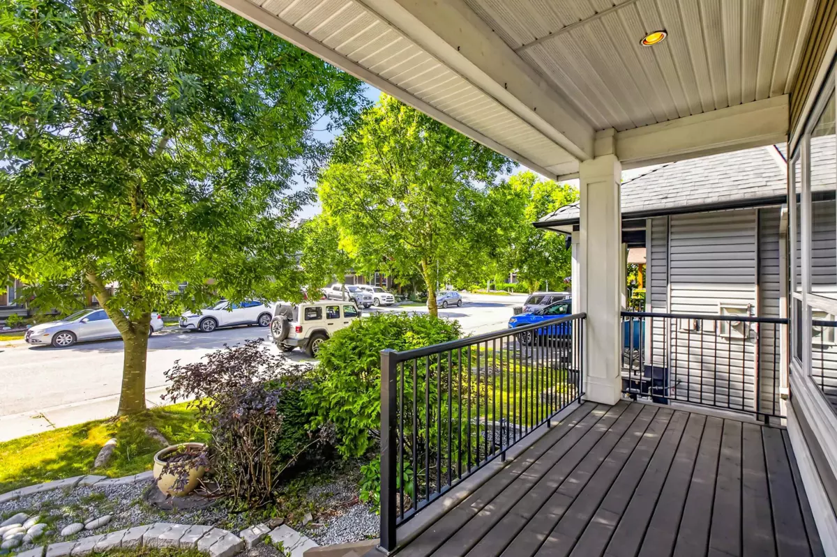 Family Room Photo of 8266 211 Street, Langley, BC
