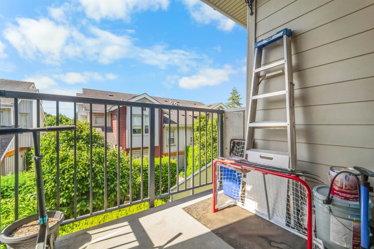 Dining Area Photo of 43 10133 River Drive, Richmond, BC