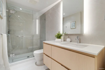 Guest Bathroom Photo of 306 1500 Fern Street, North Vancouver, BC