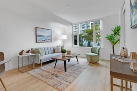 306 1500 Fern Street, North Vancouver, BC