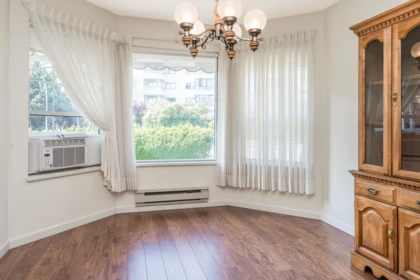 Breakfast Nook Photo of 60 2938 Trafalgar Street, Abbotsford, BC