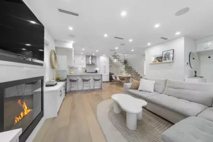 1758 E 14th Avenue, Vancouver, BC, Vancouver — Half Duplex for sale