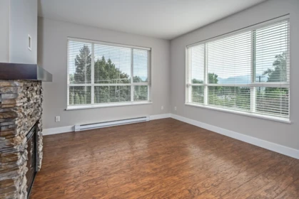 303 3192 Gladwin Road, Abbotsford, BC, Abbotsford — Apartment/Condo for sale