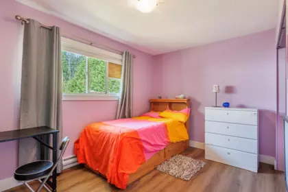 Bedroom 4 Photo of 5605 Ocean Avenue, Sechelt, BC