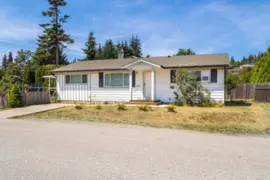 5605 Ocean Avenue, Sechelt, BC