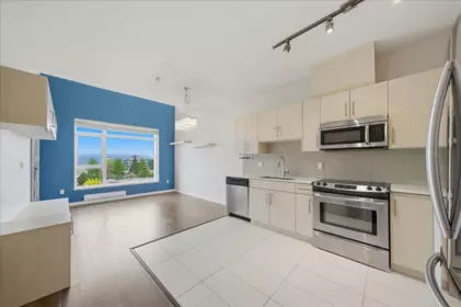 Breakfast Nook Photo of P0H06 5288 Grimmer Street, Burnaby, BC