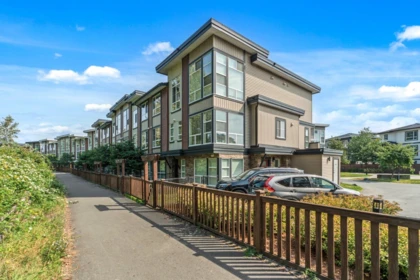 11 8413 Midtown Way, Chilliwack, BC, Chilliwack — Townhouse for sale