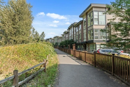 11 8413 Midtown Way, Chilliwack, BC, Chilliwack — Townhouse for sale