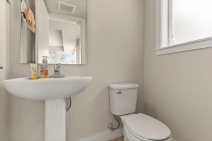 Primary Bathroom Photo of 11 8413 Midtown Way, Chilliwack, BC