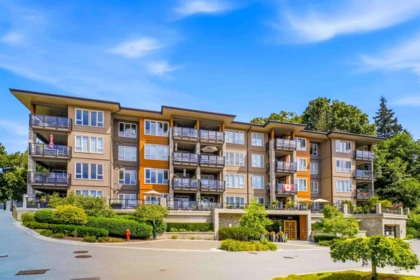 203 3911 Cates Landing Way, North Vancouver, BC, North Vancouver — Apartment/Condo for sale