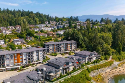 203 3911 Cates Landing Way, North Vancouver, BC, North Vancouver — Apartment/Condo for sale