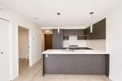Kitchen Island Photo of 906 3131 Ketcheson Road, Richmond, BC