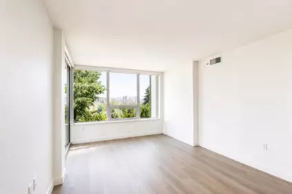Walk-In Closet Photo of 906 3131 Ketcheson Road, Richmond, BC