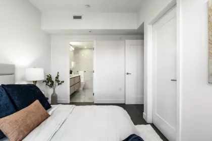 Powder Room Photo of 302 488 W 58th Avenue, Vancouver, BC