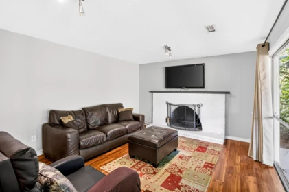 Basement Recreation Room Photo of 990 Jarvis Street, Coquitlam, BC