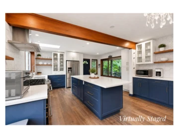 Breakfast Nook Photo of 1523 Grandview Road, Gibsons, BC