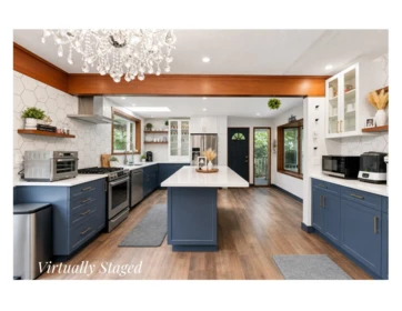 Pantry Photo of 1523 Grandview Road, Gibsons, BC