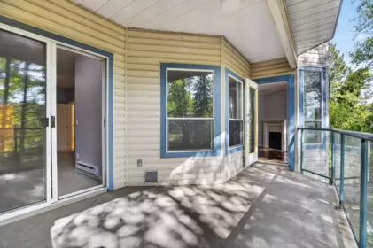 Hallway Photo of 204 5646 200 Street, Langley, BC