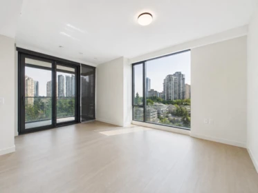 602 5987 Wilson Avenue, Burnaby, BC, Burnaby — Apartment/Condo for sale