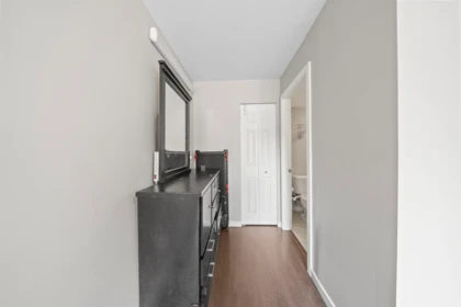 Mudroom Photo of 207 12083 92a Avenue, Surrey, BC