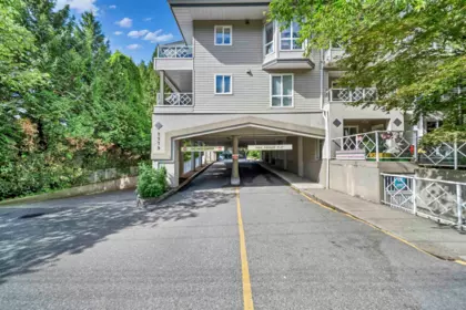 430 9979 140 Street, Surrey, BC, Surrey — Apartment/Condo for sale