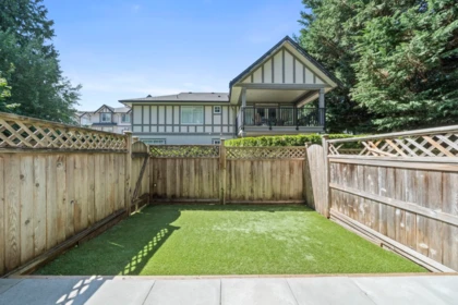 30 7090 180 Street, Surrey, BC, Surrey — Townhouse for sale