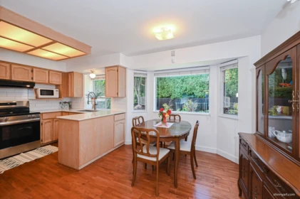 Kitchen Island Photo of 14961 86a Avenue, Surrey, BC