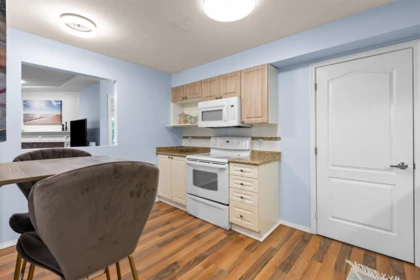 Primary Bedroom Photo of 206 20433 53 Avenue, Langley, BC