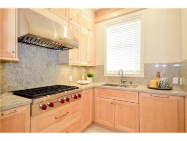 Kitchen Island Photo of 4239 Pine Crescent, Vancouver, BC