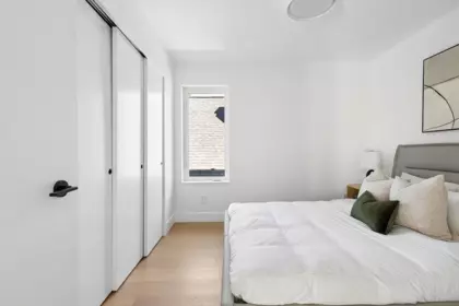 Mudroom Photo of 1 2124 E 8 Avenue, Vancouver, BC