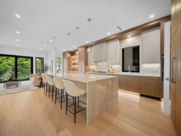 Breakfast Nook Photo of 6174 Malvern Avenue, Burnaby, BC