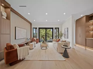 Family Room Photo of 6174 Malvern Avenue, Burnaby, BC