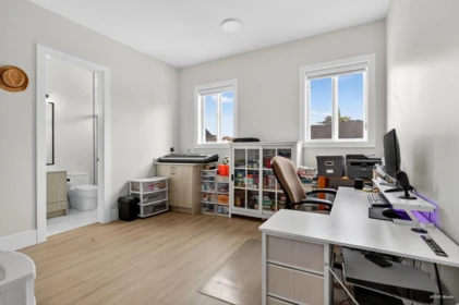 Office / Den Photo of 15363 94 Avenue, Surrey, BC
