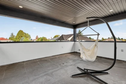 Swimming Pool Photo of 15363 94 Avenue, Surrey, BC