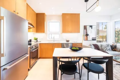 Kitchen Photo of 2 2995 Adanac Street, Vancouver, BC