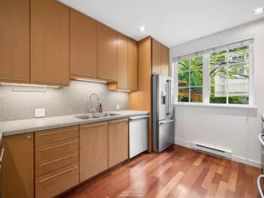 Breakfast Nook Photo of 2957 Laurel Street, Vancouver, BC